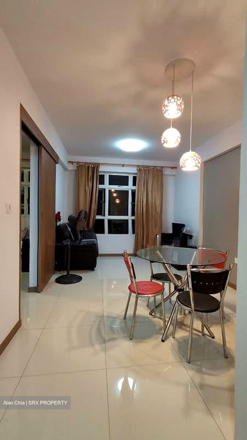 Blk 450D West Terra @ Bukit Batok (Bukit Batok), HDB 2 Rooms #584913741